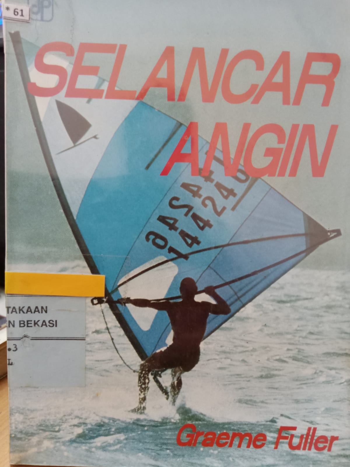 Cover Selancar Angin / Graeme Fuller