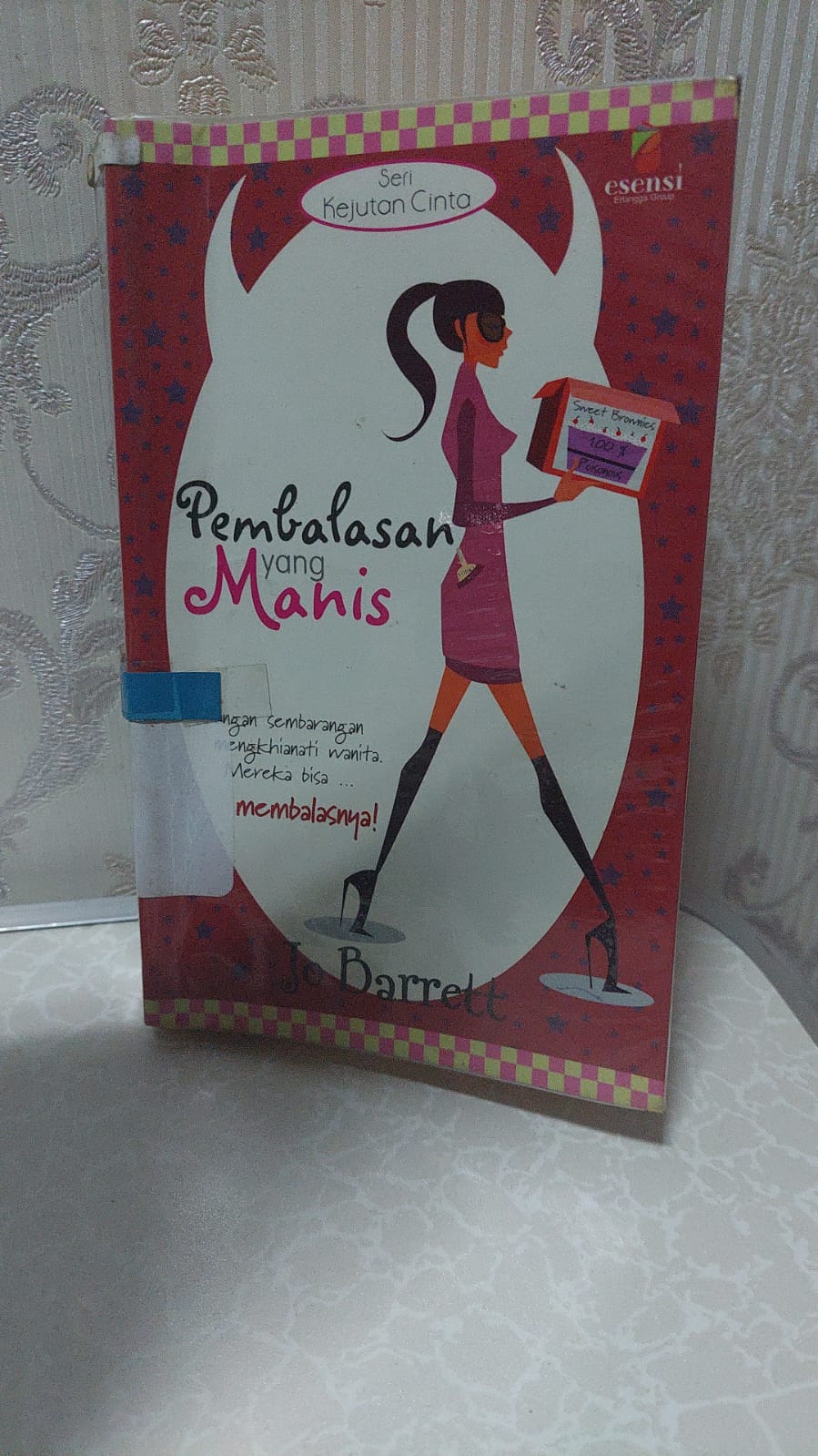 Sampul This is How It Happened (Not a Love Story) :  Pembalasan yang Manis / Jo Barret