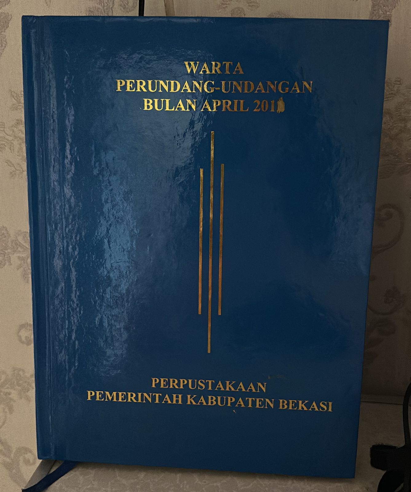 Sampul Warta Perundang-Undangan Bulan April 2011 Edisi 3053 / Ahmad Mukhlis Yusuf