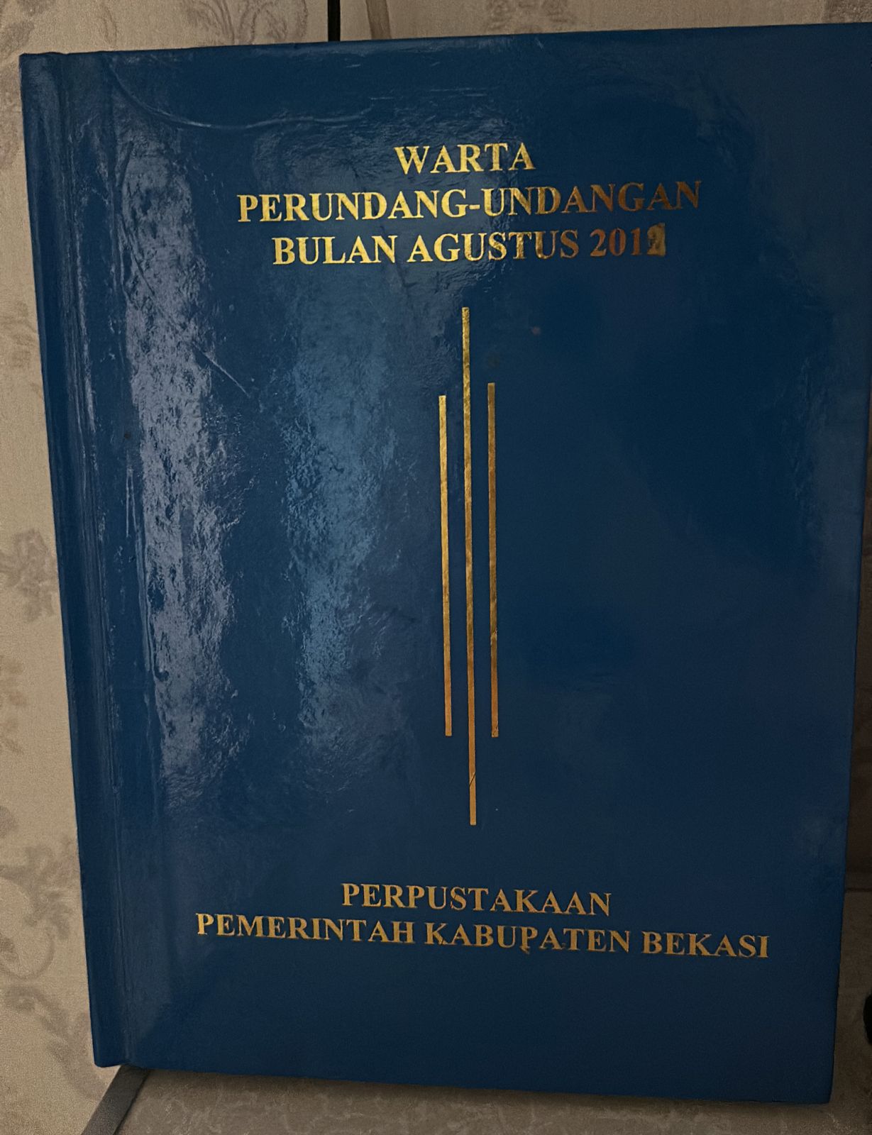 Sampul Warta Perundang-Undangan Bulan Agustus 2011 Edisi 3085 / Ahmad Mukhlis Yusuf