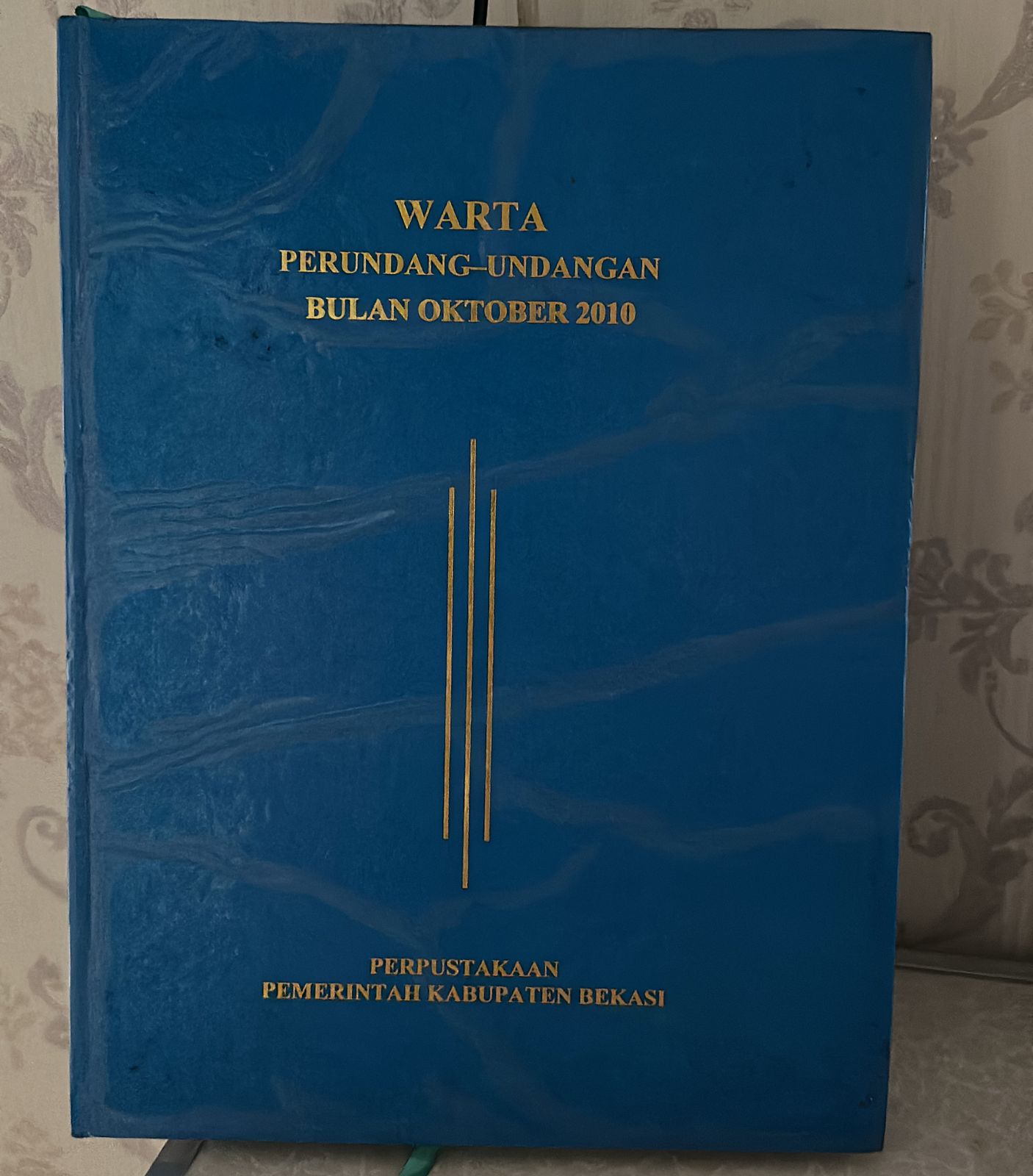 Sampul Warta Perundang-Undangan Bulan Oktober 2010 Edisi 3004 / Ahmad Mukhlis Yusuf