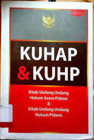 Sampul KUHAP & KUHP :  Kitab Undang-undang Hukum Acara Pidana &Kitab Undang-undang Hukum Pidana / Rohmar kurnia