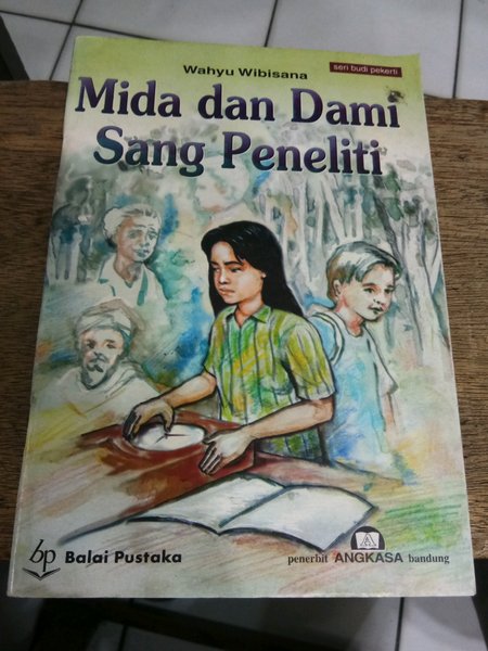 Sampul Mida dan dami sang peneliti / Wahyu wibisana