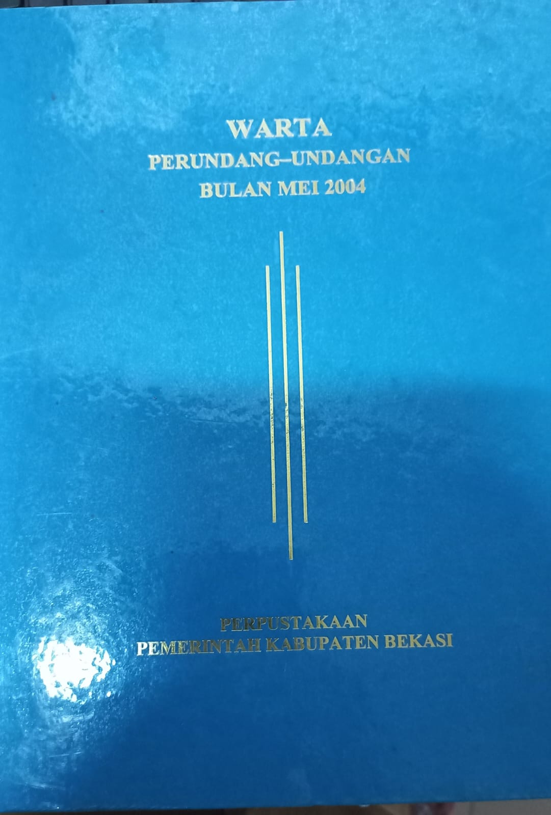 Sampul Warta Perundang Undangan Mei 2004 / Mohamad Sobary