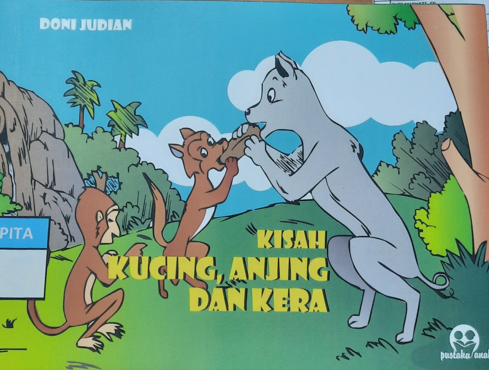 Sampul Kisah Kucing, Ajing, dan Kera / Doni Judian