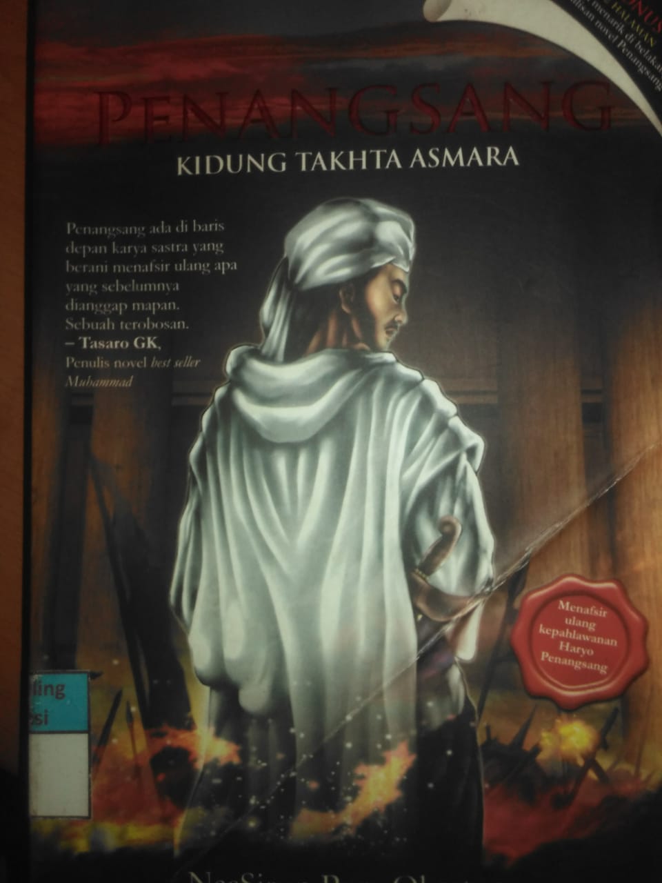 Sampul Penangsang kidung takhta asmara / Nassirun Purwokartun