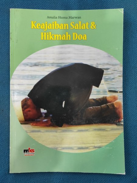 Sampul Keajaiban Salat & Hikmah Doa / Amalia Husna Marwan