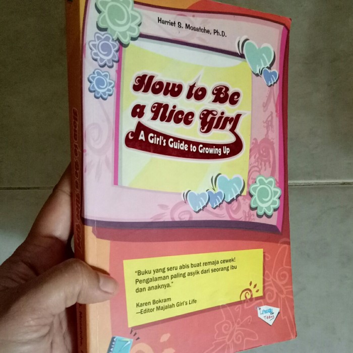Sampul How to be a nice girl :  a girl's guide to growing up / Harriet s