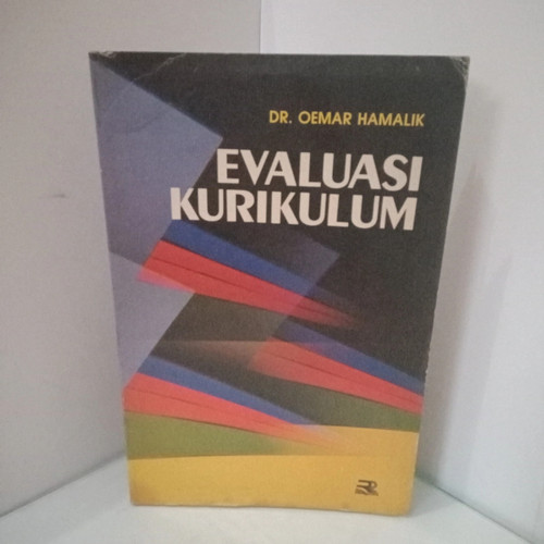 Sampul Evaluasi Kurikulum / Oemar Hamalik
