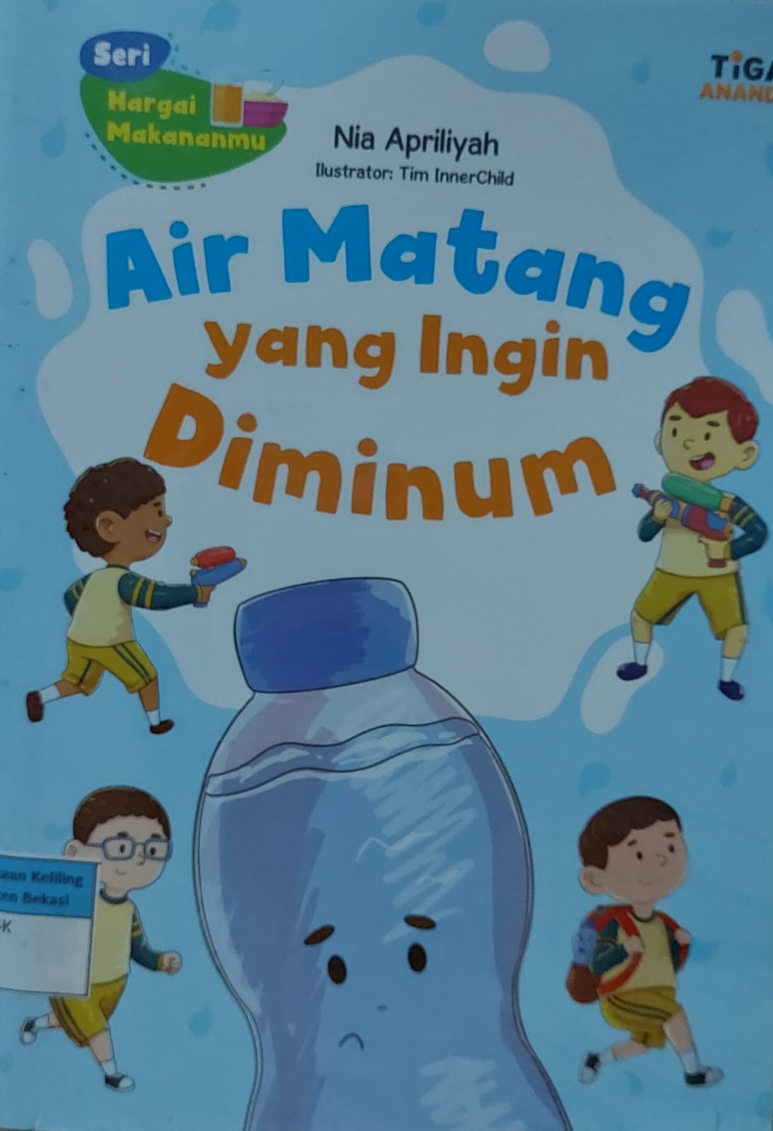Sampul Air Matang yang Ingin Diminum / Nia Apriliyah