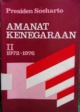 Sampul Amanat kenegaraan :  kumpulan pidato kemenangan di depan sidang dewan perwakilan rakyat / Soeharto