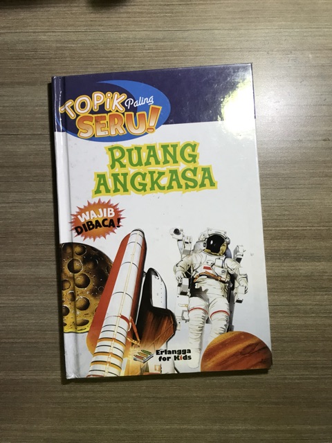 Sampul Topik paling seru! ruang angkasa / Ford Harry