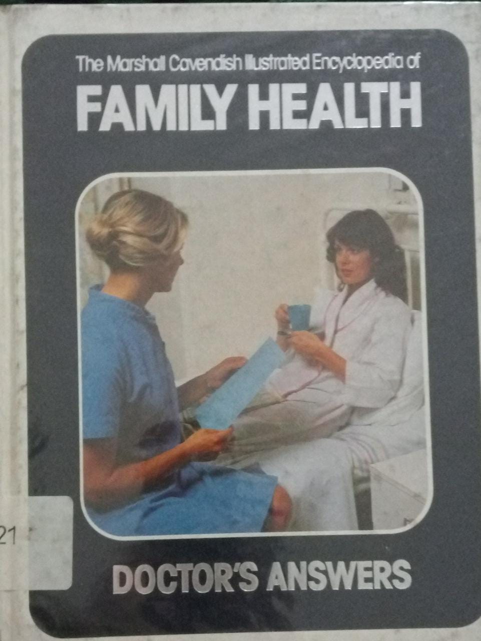 Cover Family Health volume 3 / Edward Horton