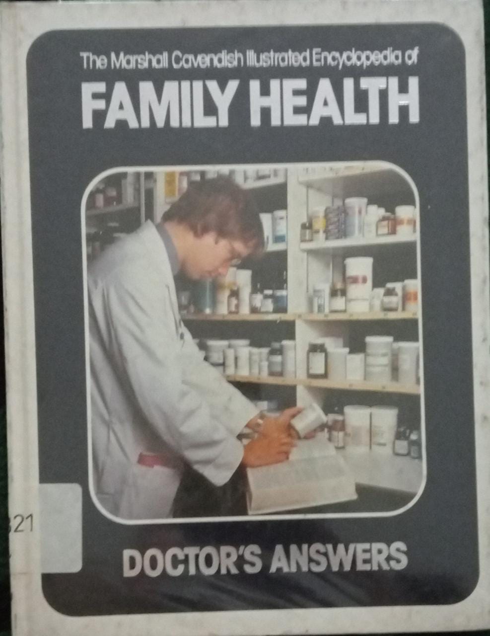 Cover Family Health volume 9 / Edward Horton